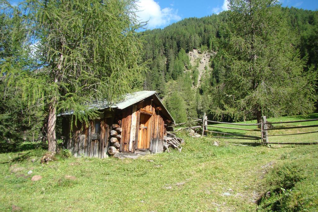 Apart Alblittblick Kappl  Rum bild