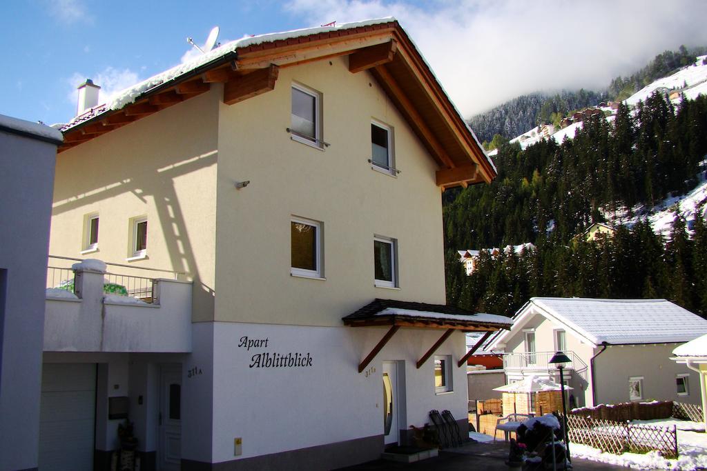 Apart Alblittblick Kappl  Rum bild